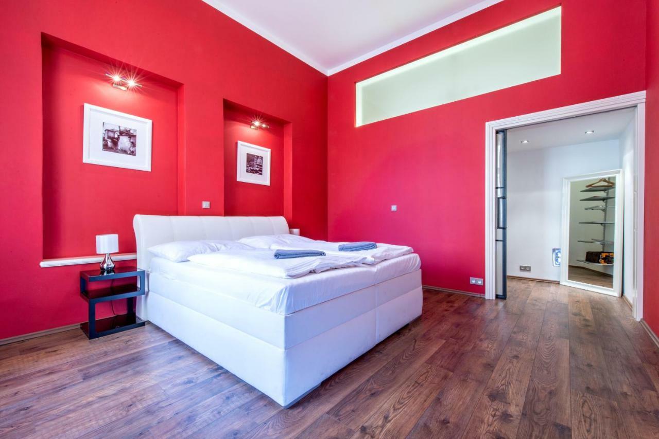 ✰Downtown Grand Apartment - Old Town Top Location✰ Prag Exteriör bild