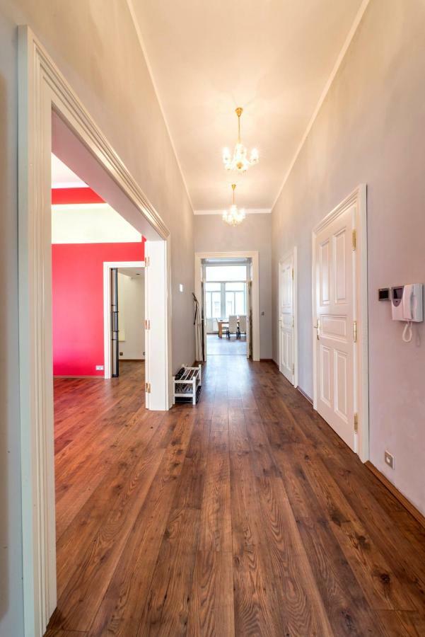 ✰Downtown Grand Apartment - Old Town Top Location✰ Prag Exteriör bild