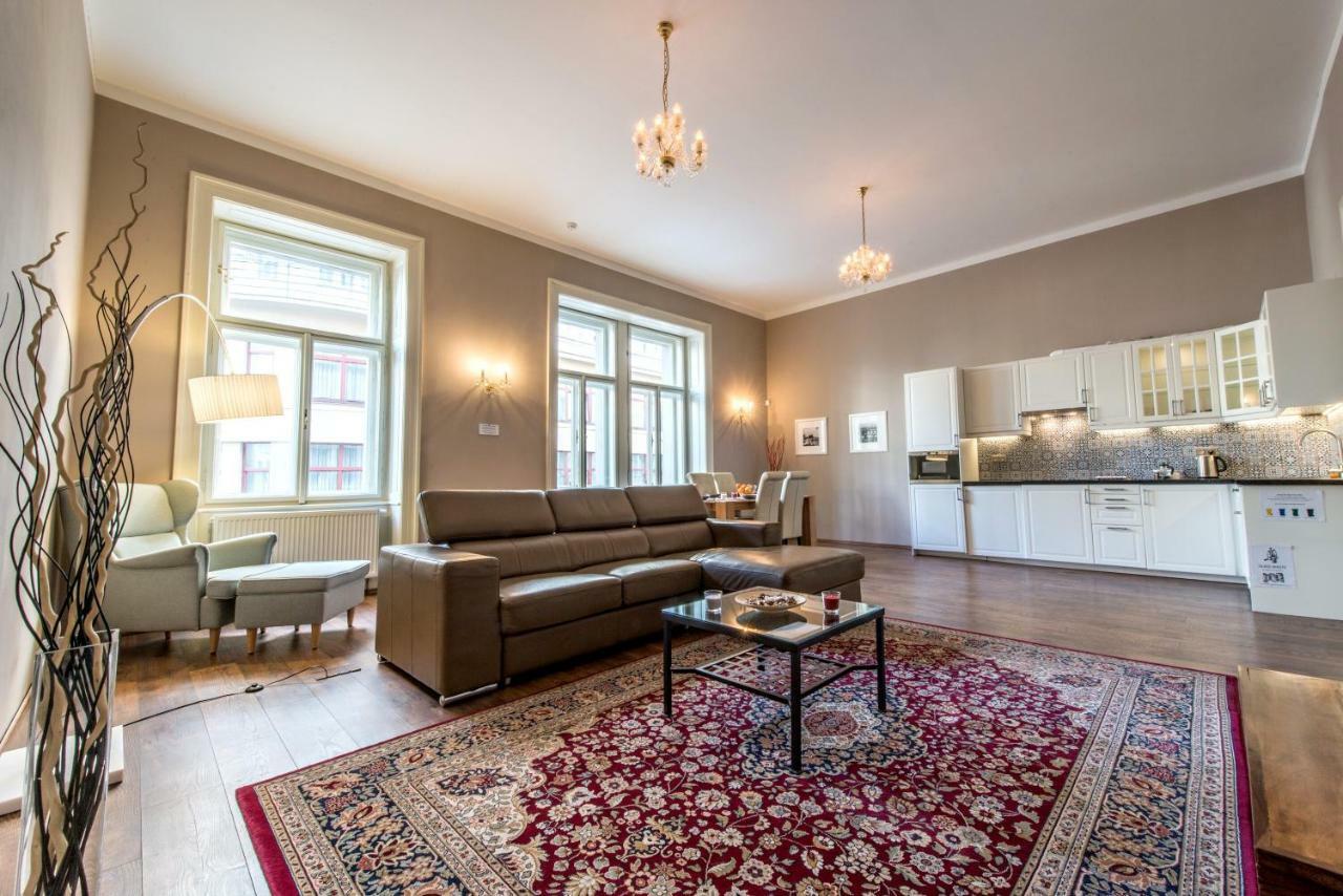 ✰Downtown Grand Apartment - Old Town Top Location✰ Prag Exteriör bild