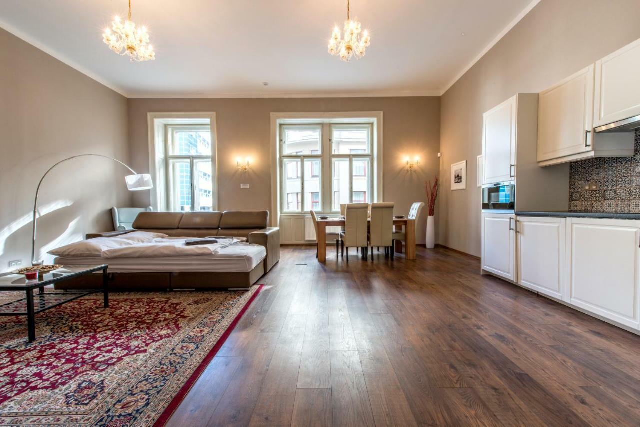 ✰Downtown Grand Apartment - Old Town Top Location✰ Prag Exteriör bild
