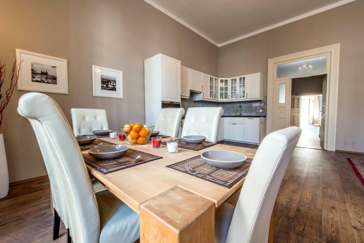 ✰Downtown Grand Apartment - Old Town Top Location✰ Prag Exteriör bild